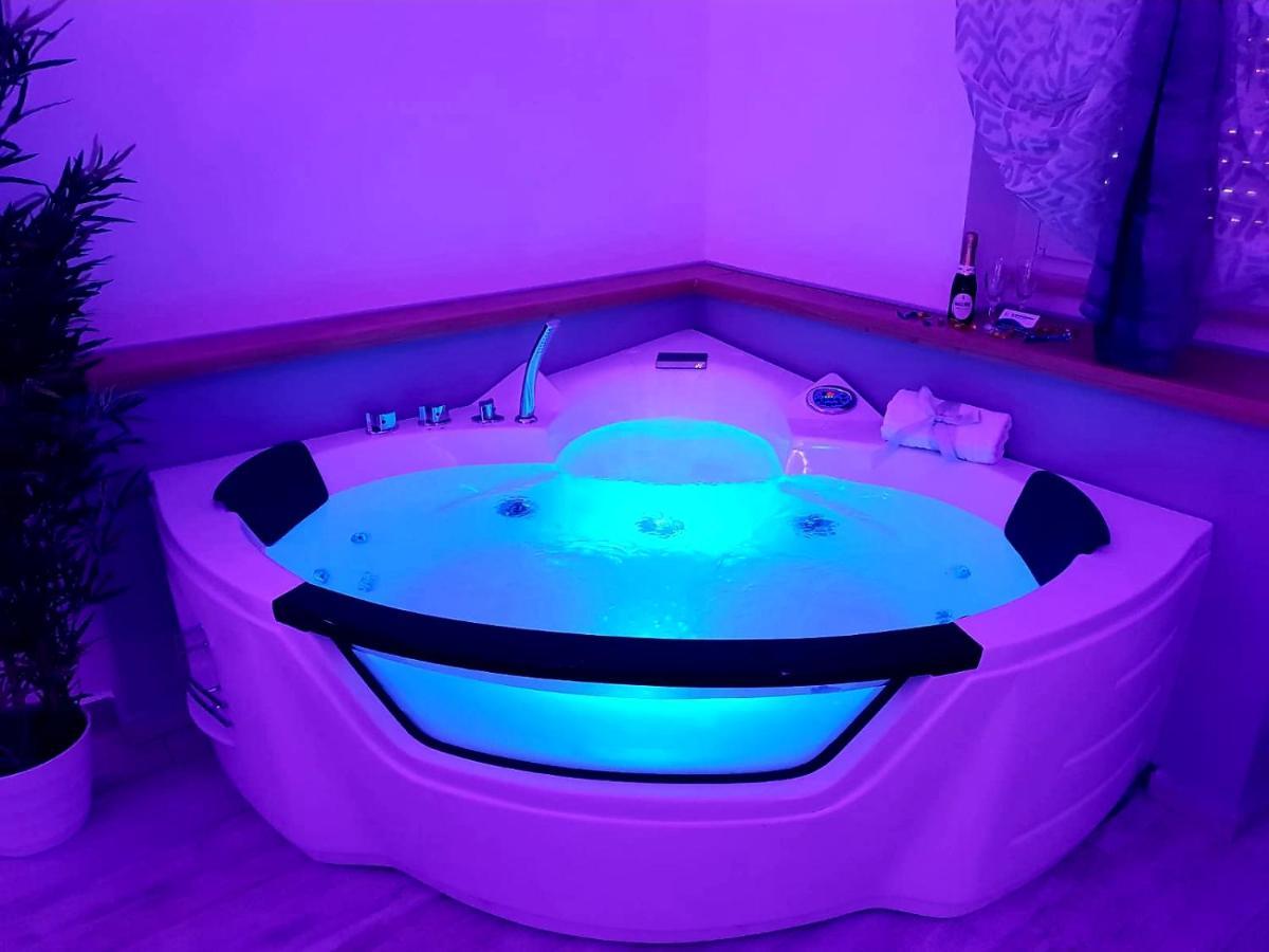 מלון לידו די אוסטיה Il Mare Di Roma Deluxe מראה חיצוני תמונה